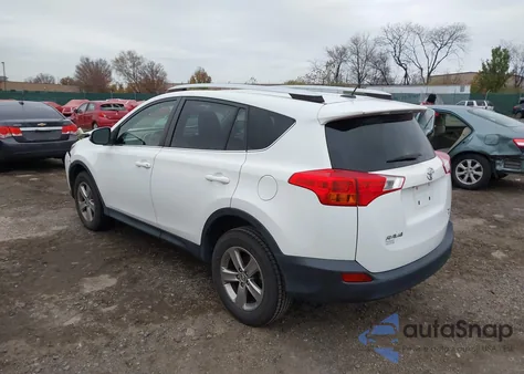 2015 Toyota Rav4 Xle из США, поврежденный, VIN JTMRFREV5FD131778